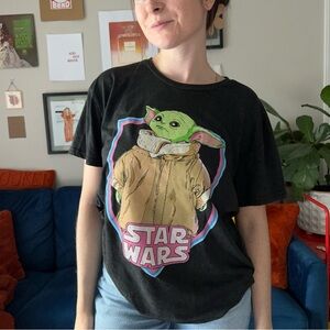 “Baby Yoda” T-shirt